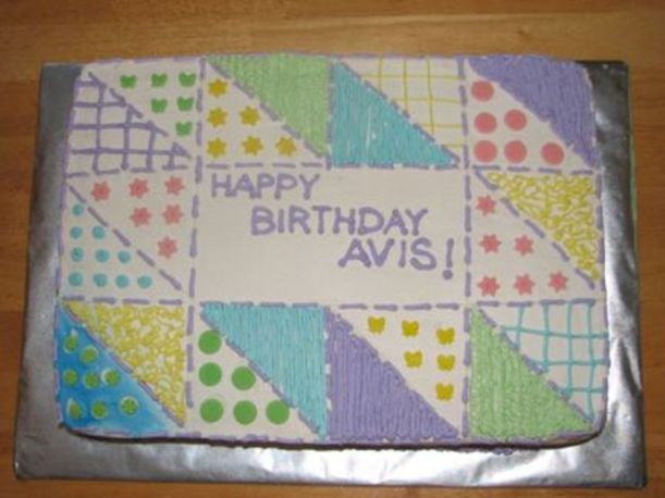 29999Uc4v_quilt-inspired-birthday-cake_900