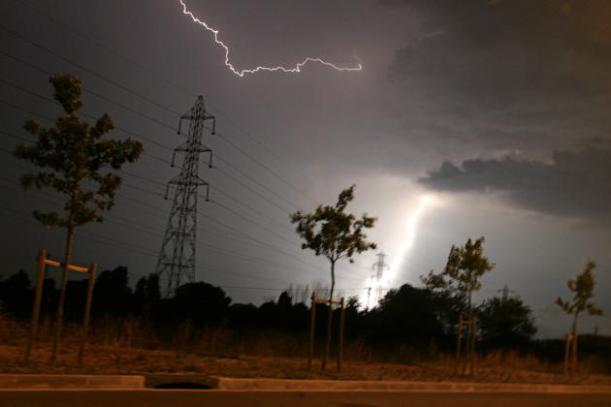 de32a3f0-5073-11e5-9562-4db3ad6f6fd2_orage