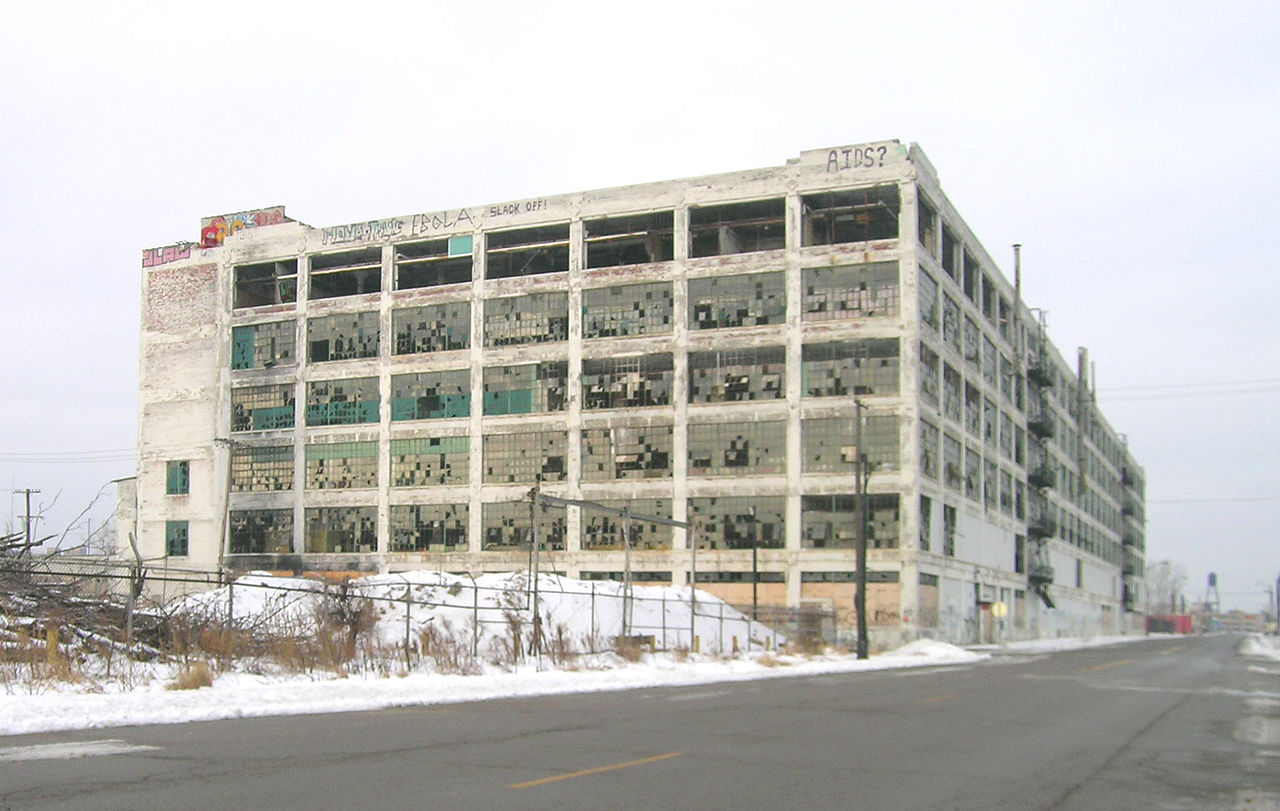 1280px-Fisher_Body_plant_21_-_Detroit_Michigan.jpg